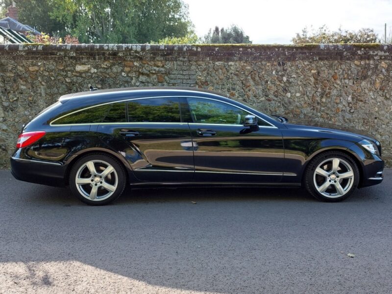 Mercedes-benz CLS Shooting Brake CLS250 CDi BlueEfficiency Auto
